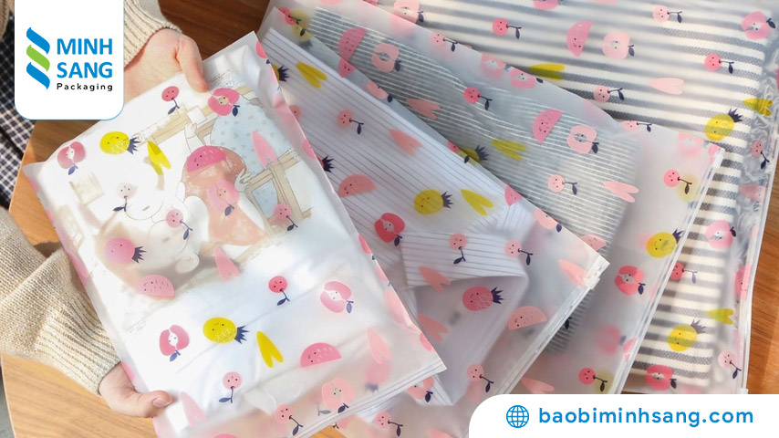 Túi Zip Đựng Đồ Đi Sinh cho mẹ và bé